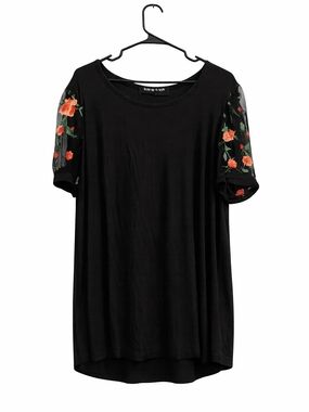 Kim & Cami Embroidered Mesh Sleeve Tunic Top Size 16/18